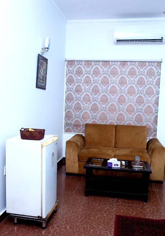 Premier Inn Mall Lahor Kültér fotó