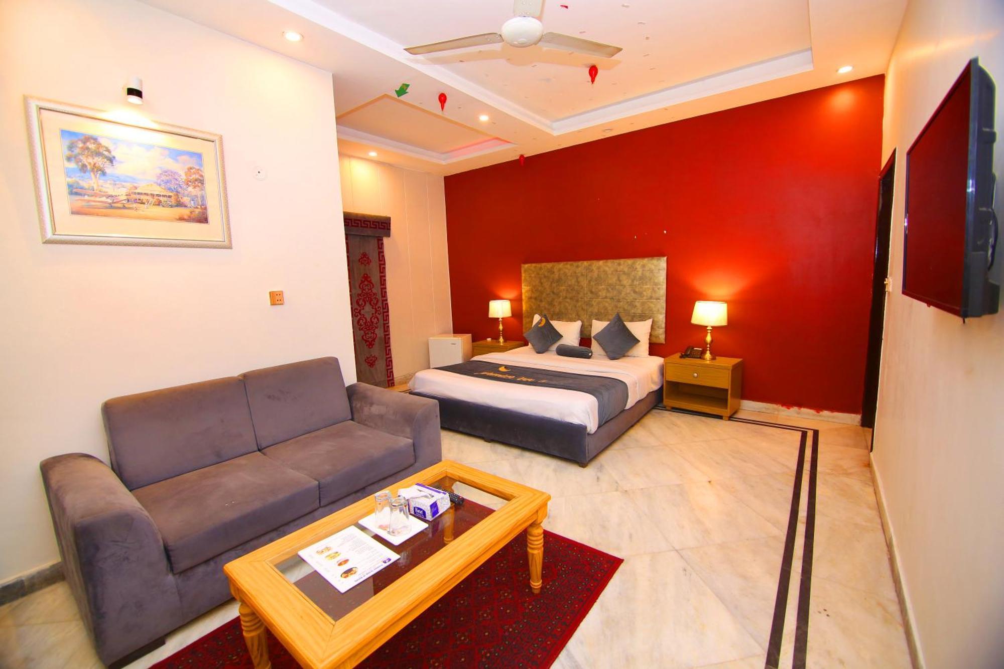 Premier Inn Mall Lahor Kültér fotó