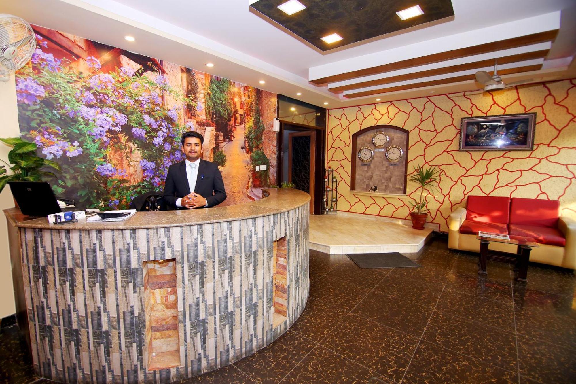 Premier Inn Mall Lahor Kültér fotó